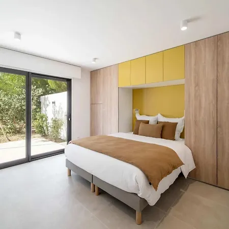 ヴィラ Beautiful 5 Bedroom With Sea View & Pool *