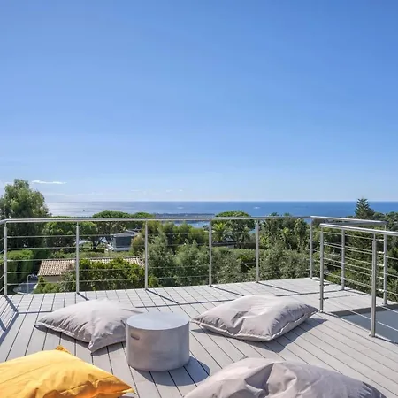 Beautiful 5 Bedroom With Sea View & Pool Vallauris